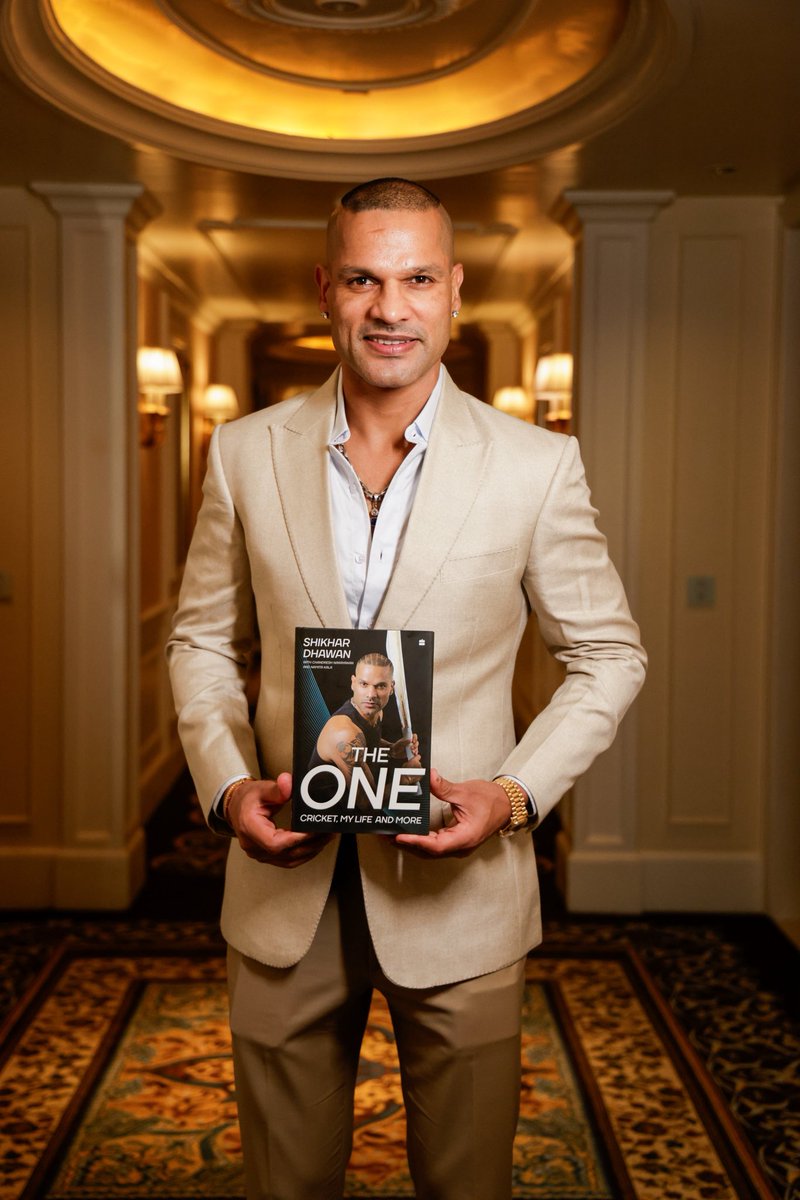 SDhawan25's tweet photo. Not just a book, but years of experiences put together. Really thankful to everyone who supported me through this journey 🙌 https://t.co/HRNP9IK1vC