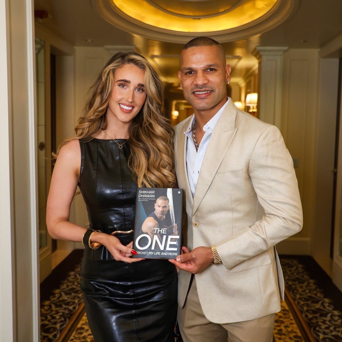 SDhawan25's tweet photo. Not just a book, but years of experiences put together. Really thankful to everyone who supported me through this journey 🙌 https://t.co/HRNP9IK1vC