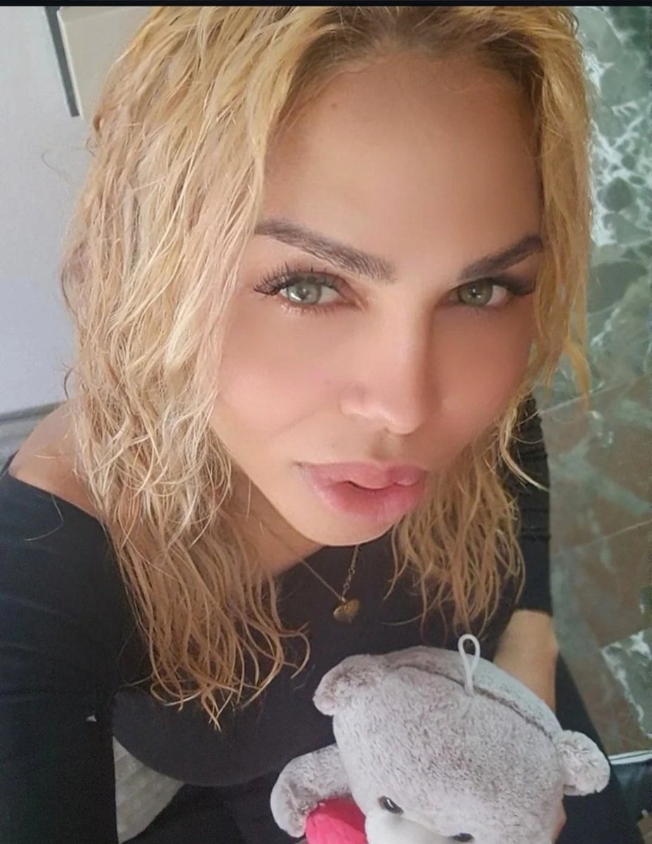 Cristaldecuba's tweet photo. Aquí en casa Sevilla https://t.co/WuhFYSff4y