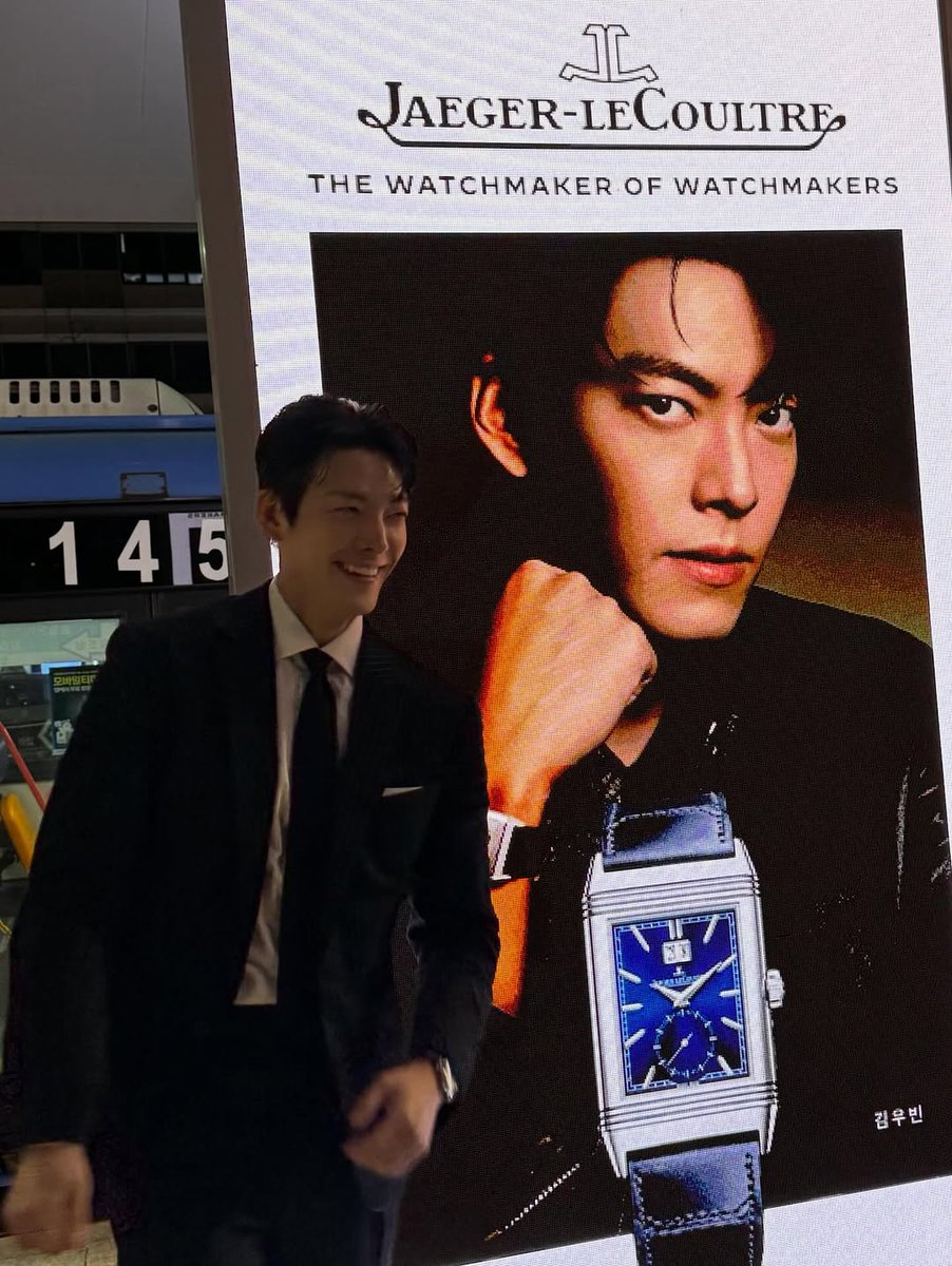 stranger_wb's tweet image. 길에서 만난 닮은 사람⌚️ #김우빈