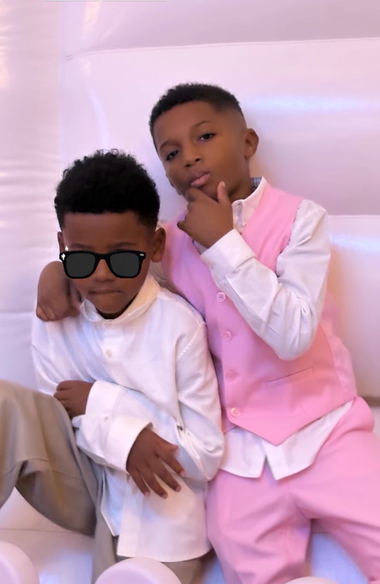 Guccistarboi's tweet image. Zion😹❤️