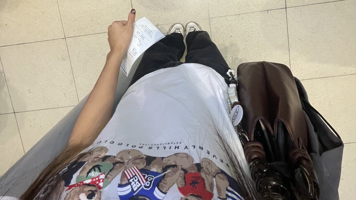 bloomsofmay's tweet image. land of love joy hope! 🫰🏻