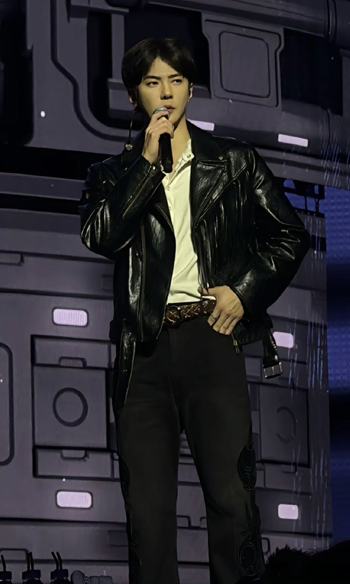 milkteus's tweet image. wow… just wow…