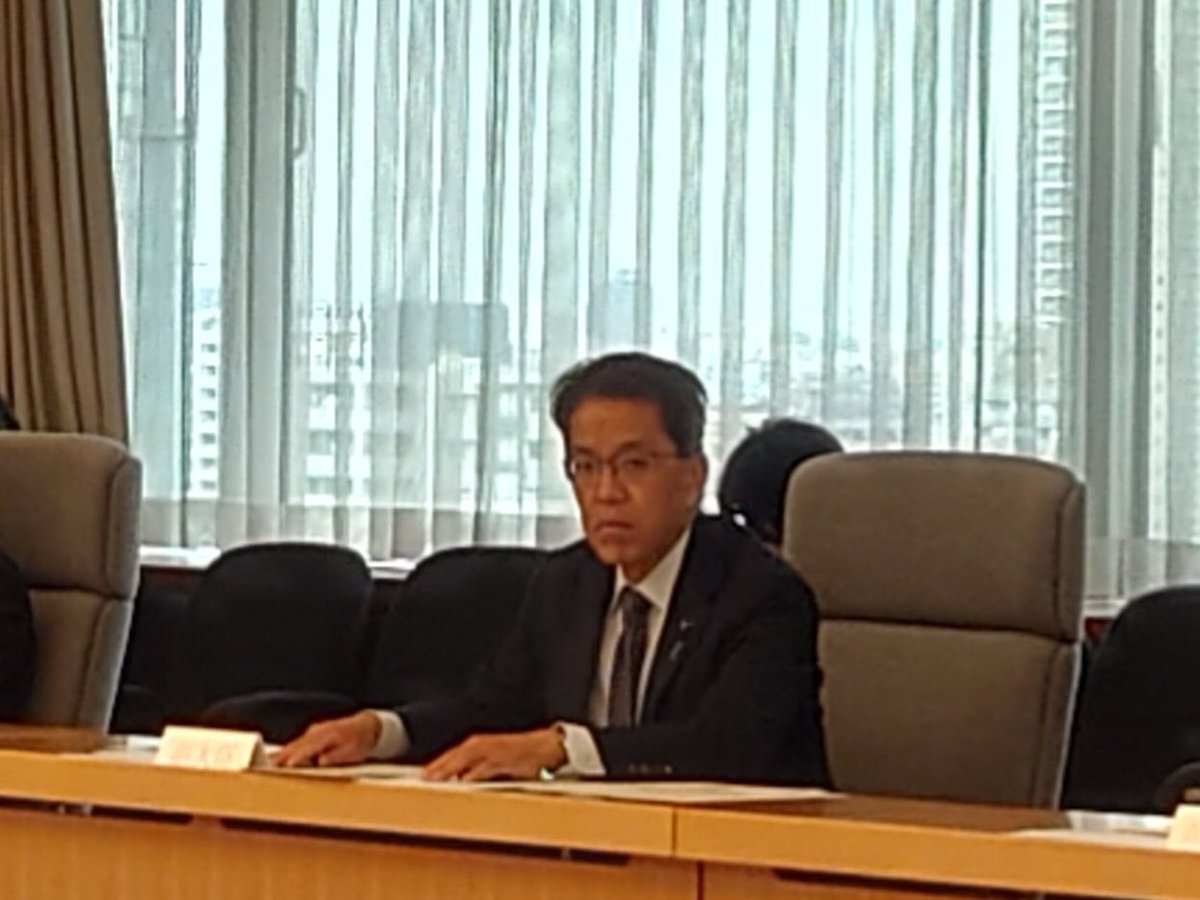 ModJapan_jp's tweet image. 12月11日、プロジェクト管理対象の装備品の開発状況などについて審議するため、装備取得委員会を開催しました。

委員長を務める宮﨑副大臣の下、吉田政務官、若林政務官も出席しました。…