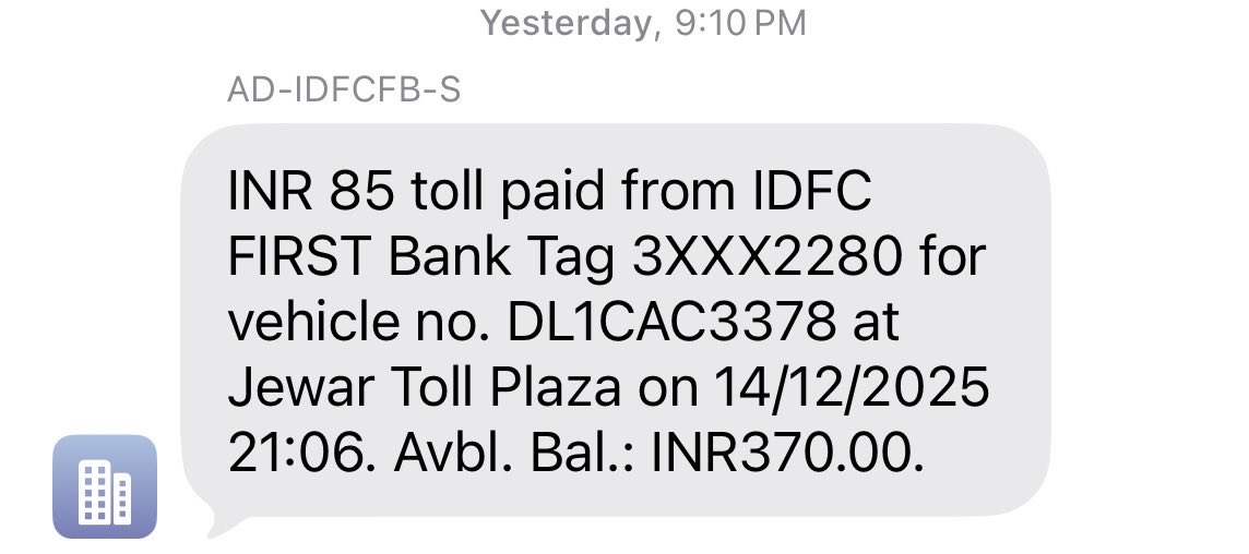 singhsunny101's tweet photo. @nitin_gadkari @NHAI_Official @NHAIROLucknow @FASTag_NETC 
Dear team,

I have in toll about more than 15 min but still toll collection from toll.
As per rule , toll should be free. https://t.co/JPbEDzar5z
