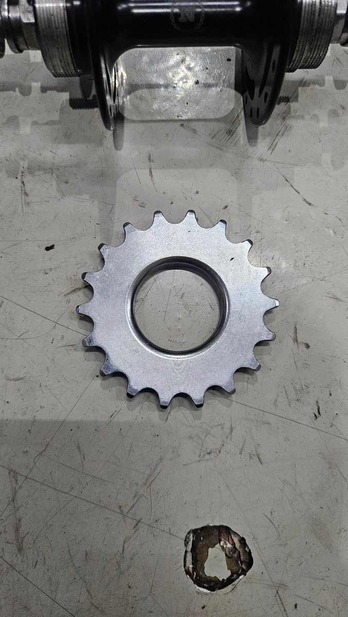 zero_fnfjb tweet media