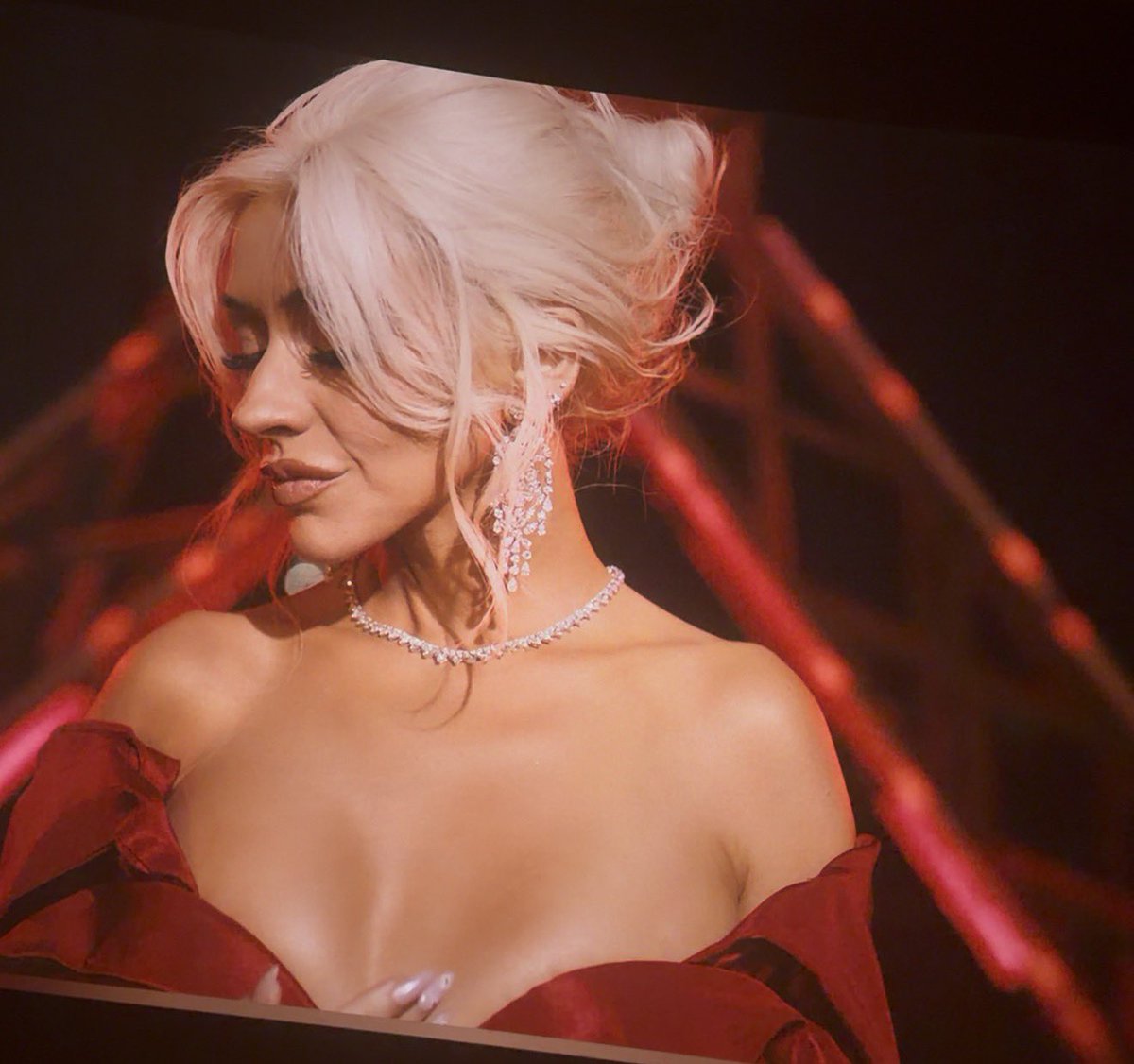 Sultry. Dazzling. Radiant <a href="/xtina/">Christina Aguilera</a> Christmas in Paris