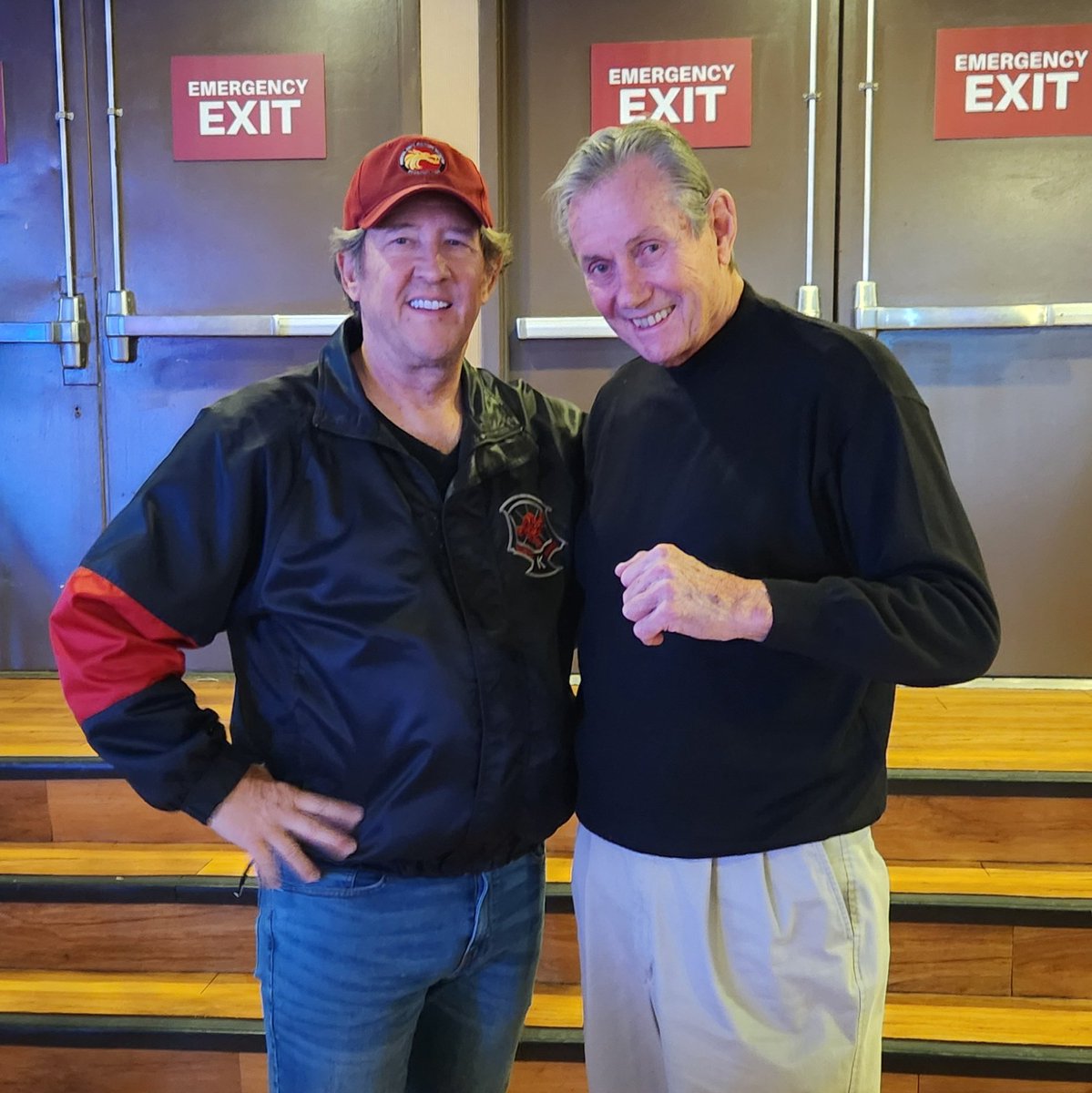 KKHOF1's tweet image. Friends...amazing day of Jun Fan Gung Fu with Sifu Patrick Strong 1st generation Bruce Lee student.