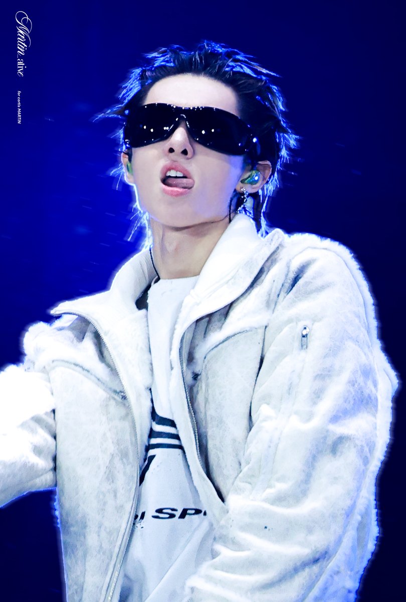 martinative's tweet photo. HQ 251214

;) 

#CORTIS #코르티스 #마틴 #MARTIN #COTL https://t.co/2Xu29do1s1