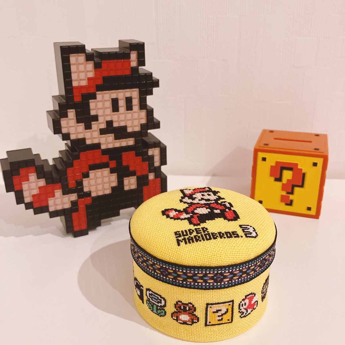 無理やり押し付けたマリオ3缶🍂

刺繍したモノを加工する能力をもっと🆙させたいと思いました（作文）

#クロスステッチ #マリオ3