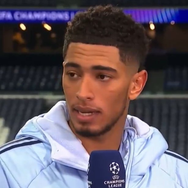 MadridXtra's tweet image. 🗣️🔙 Jude Bellingham: “Rodrygo is SO underrated. For me, he’s probably the most talented and most gifted player in the squad.”