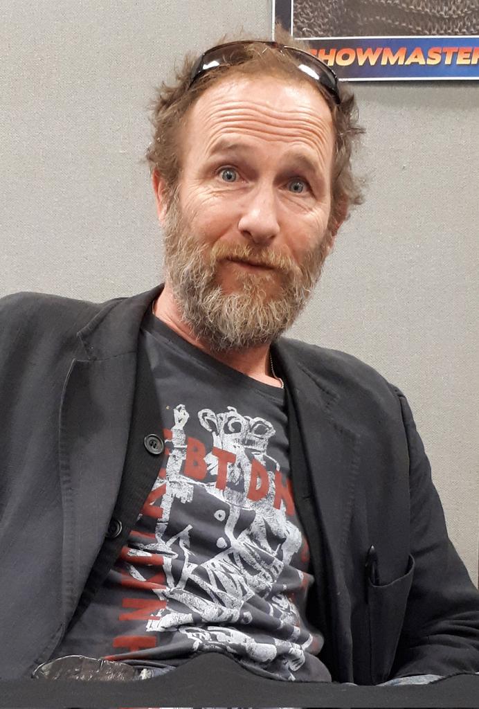 daveainsworth63's tweet photo. Happy birthday to the talented English actor and comedian Paul Kaye who was born on this day in 1964. #PaulKaye #Matilda #DennisPennis #Vera #ThorosOfMyr #GameOfThrones #JonathanStrangeAndMrNorrell #Strutter #TheStrsnget #Mongrels #WakingTheDead #Hustle #Kingdom #Eastenders https://t.co/qAhy48lgzU