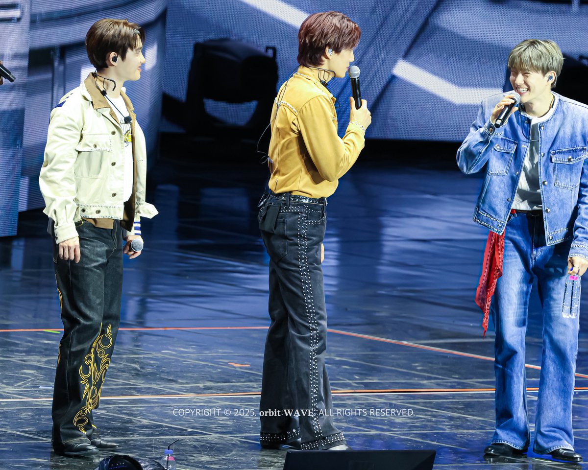 orbitw_'s tweet image. 251214 EXO'verse 2회차

늘 이렇게만 행복하길 모두💖
#엑소 #도경수 #디오 #EXO #dohkyungsoo #DO #수호 #SUHO #카이 #KAI #EXOverse