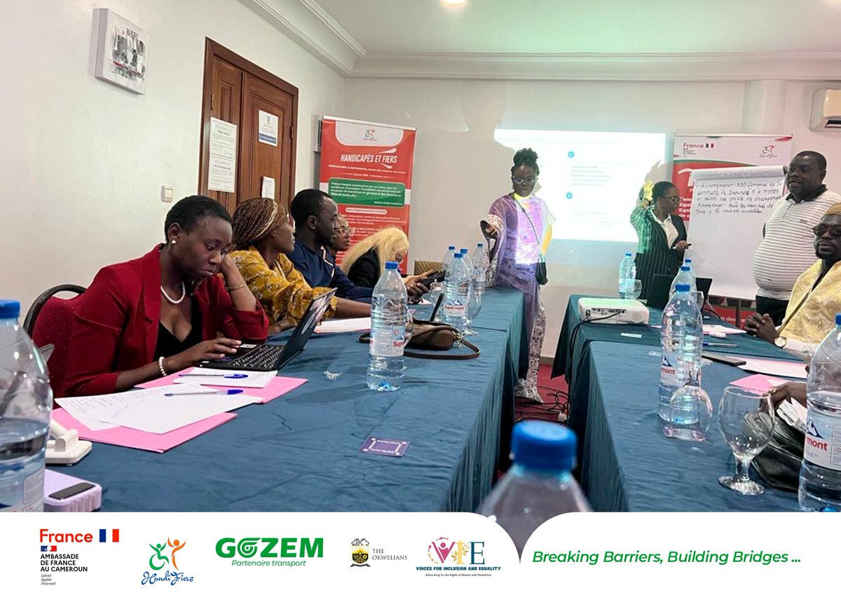HandiFiers's tweet photo. ✨ 2 décembre : une journée transformatrice !

10 femmes en situation de #handicap
5 sessions de formation en ligne clôturées par une rencontre 
1 conviction : leur place dans l'arène politique de 2026 🗳️

L'avenir s'écrit, et il sera inclusif ! #HerToo

Merci @FRauCameroun 🇫🇷🇨🇲 https://t.co/ZuKK14imbX