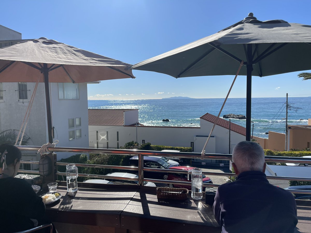 今日は友人がHPを作り直したいって言ってたので、話を聞きに行ってき