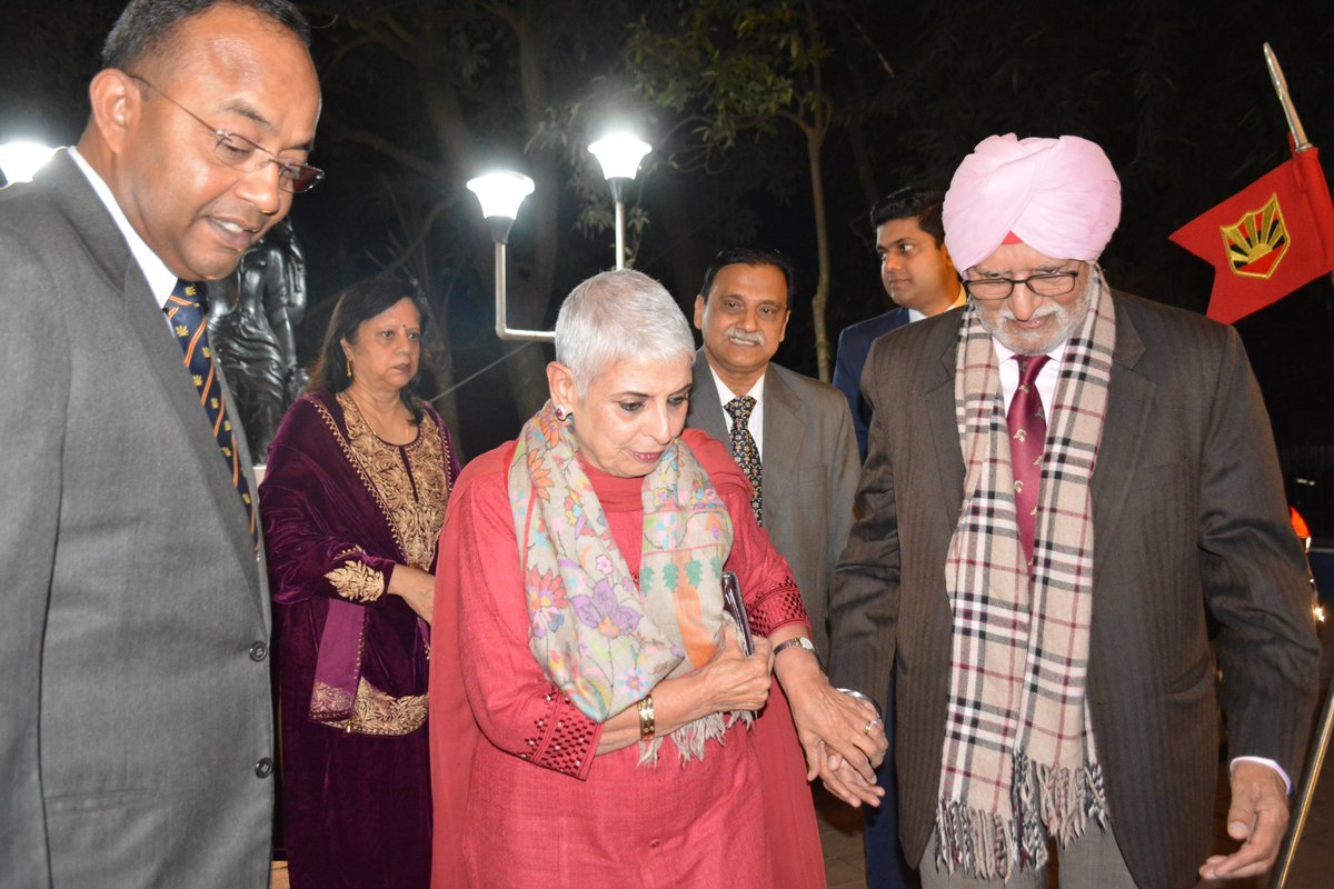 easterncomd's tweet image. In a warm and poignant reunion marked by shared reminiscence, Indian war veterans and the Bangladesh delegation came together to recall the valour, sacrifice and camaraderie of the 1971 Liberation War. The Bangladesh delegation, led by Brig Gen Lutfor Rahman, was warmly welcomed…