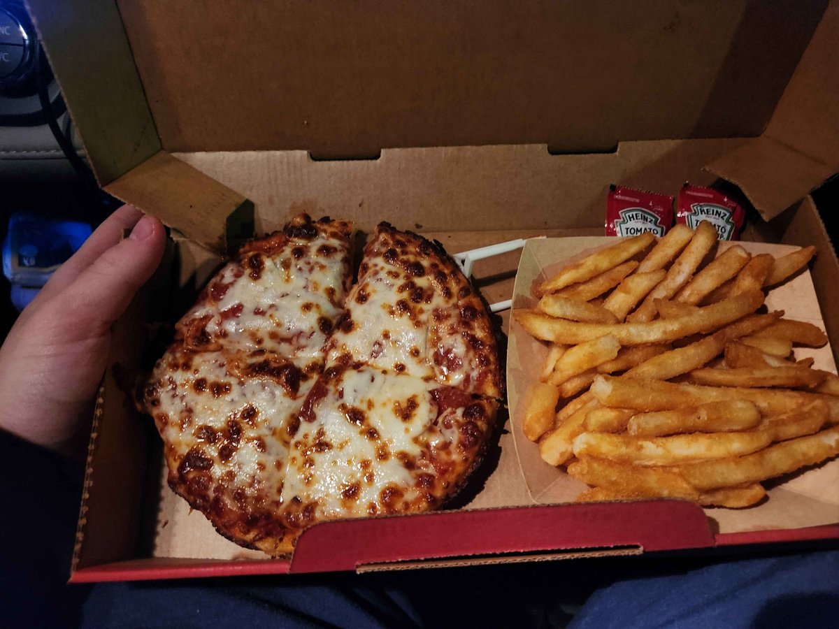 SmokingAsians67 tweet media