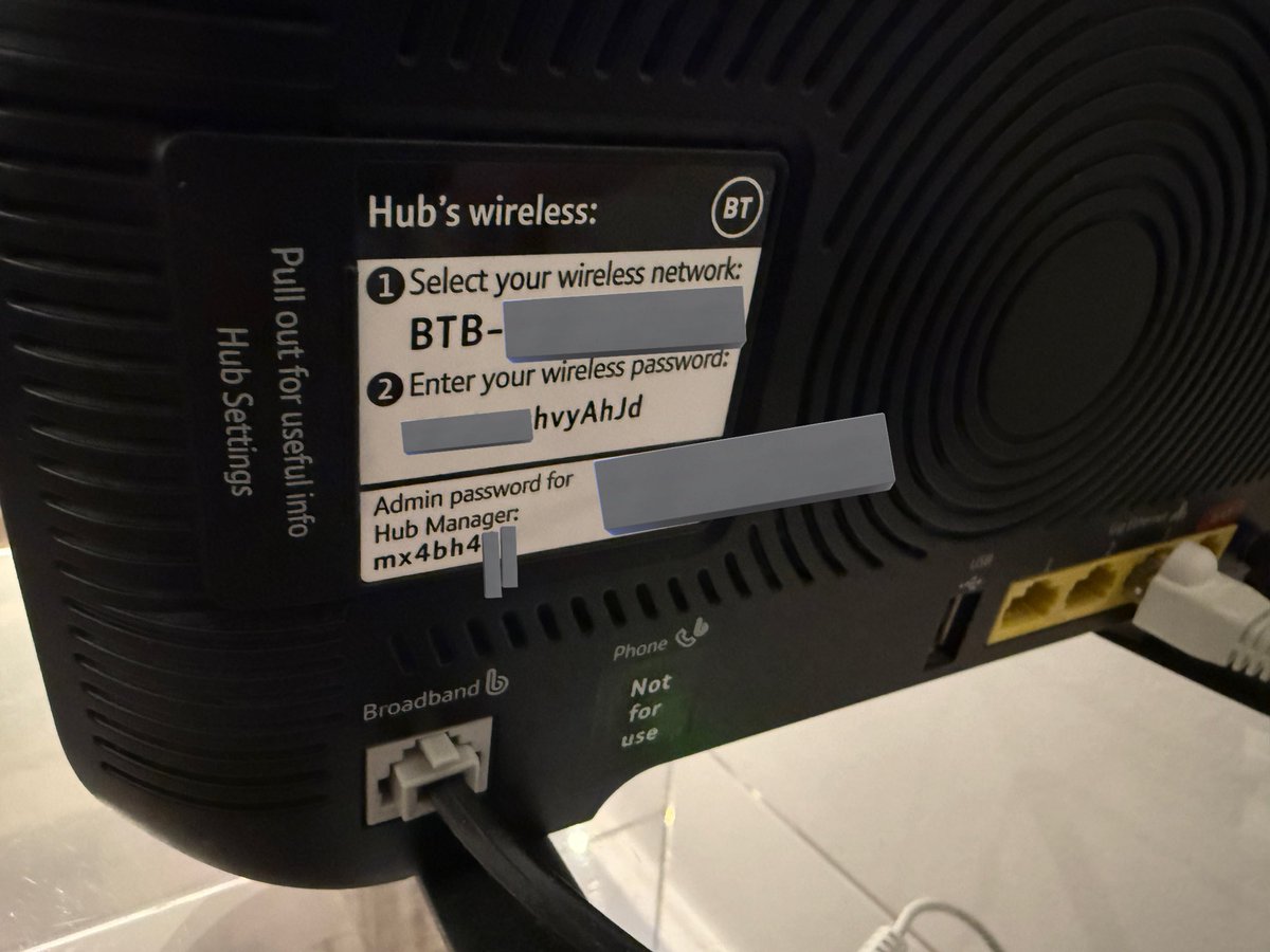 mRr3b00t tweet media