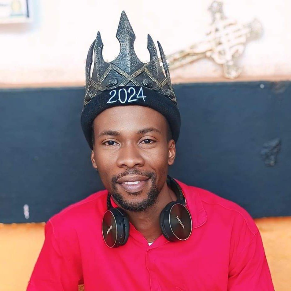 Happy birthday boss 
<a href="/starworldwonder/">Star World Wonder</a> 
Enjoy your day