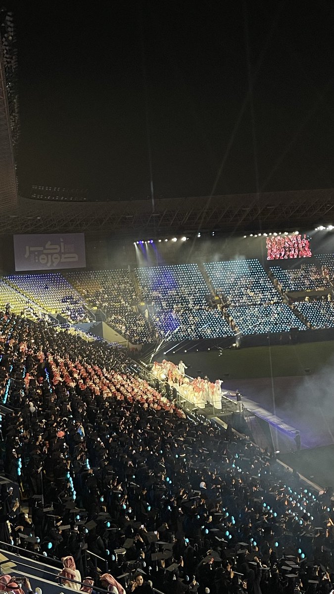 Hindsleman's tweet photo. مبارك عليك ياروحي 🎓♥️#البورد_السعودي #هيئة_الصحة_العامة https://t.co/qYSVF6CGub