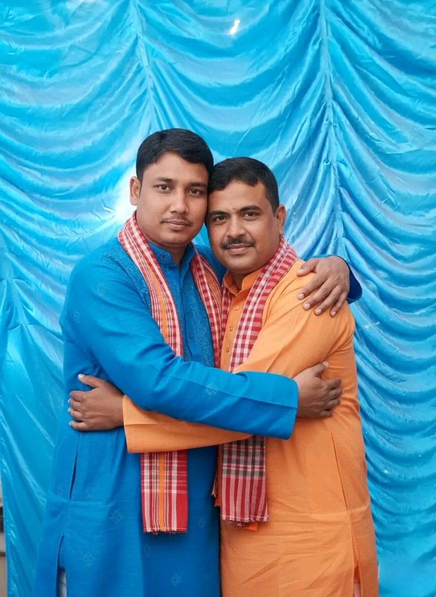 বাংলার সনাতনী হিন্দুদের রক্ষাকর্তা,আজ সেই জননেতার জন্মদিন। মা তারা ও জগন্নাথ দেবের কাছে এই প্রার্থনা করি শুভেন্দু দাদার অনেক মঙ্গল করুন,দাদার সকল মনোকামনা পূর্ণ হউক ।
জন্মদিনের অনেক অনেক শুভেচ্ছা দাদা 💐
Suvendu Adhikari ❤️🙏
Suvendu Adhikari
<a href="/SuvenduWB/">Suvendu Adhikari</a>