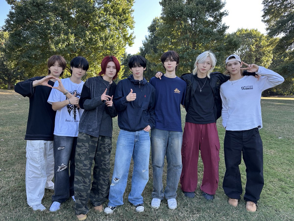 _AMPERSANDONE_'s tweet photo. [📸] 빙고 메이트 | 드넓은 공원에서 펼쳐지는 빙고 미션! 케미 최강 앤드메이트는?! | 앰퍼샌드원 (AMPERS&ONE) +&MATE in Atlanta

🔗 https://t.co/J2ObkvV8Aj

#앰퍼샌드원 #AMPERSANDONE #앤드메이트 #ANDMATE