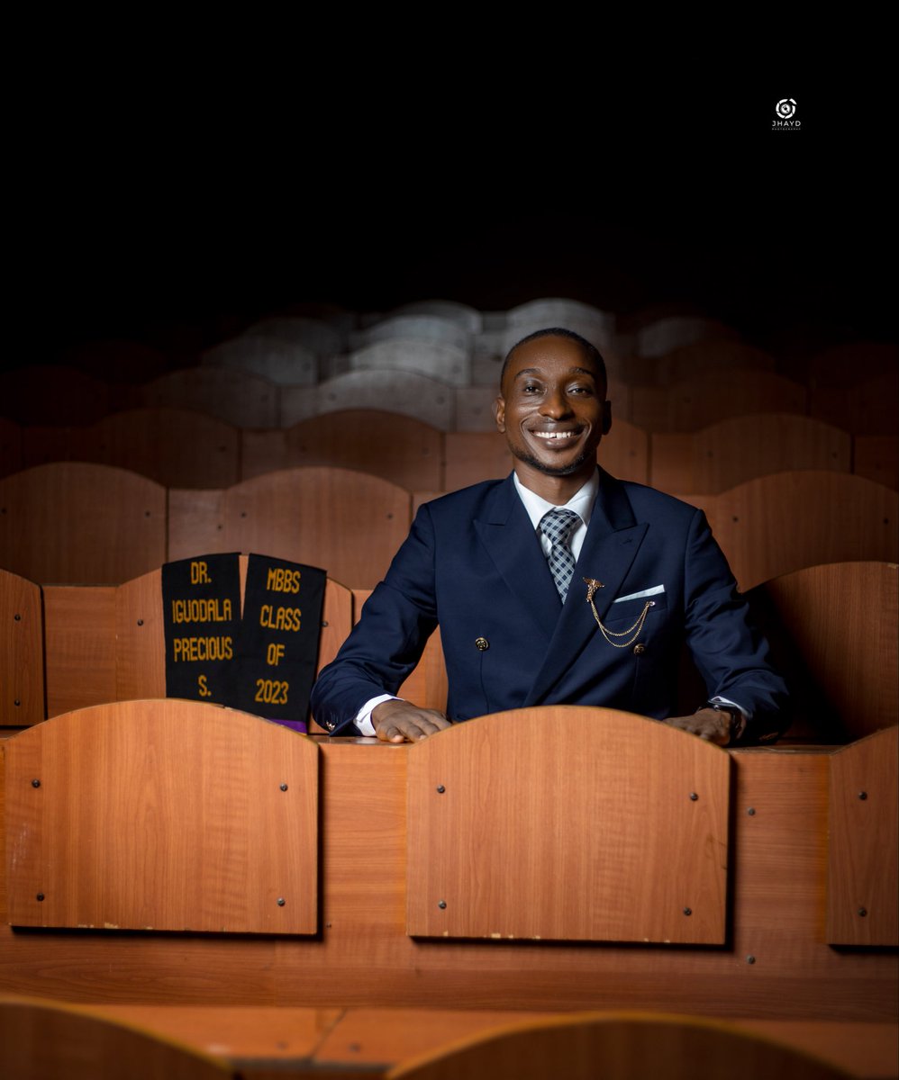 Small__god's tweet image. DR IGUODALA THE 4TH ⚕️🩺 (MBBS BENIN)