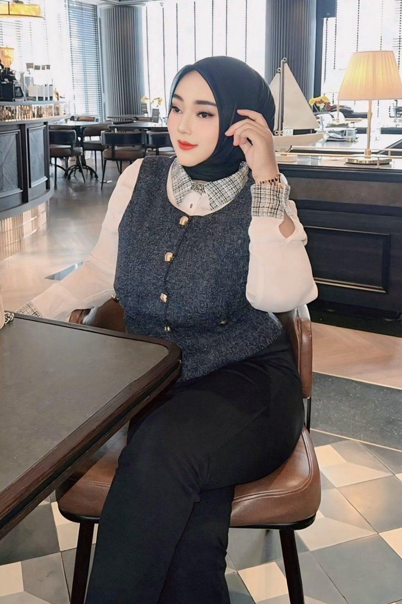 Review Hijaber tweet media