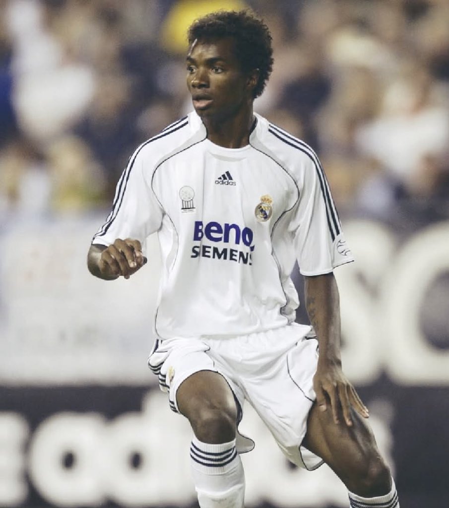 𝐟𝐞𝐝𝐞𝐯𝐚𝐥𝐯 tweet media