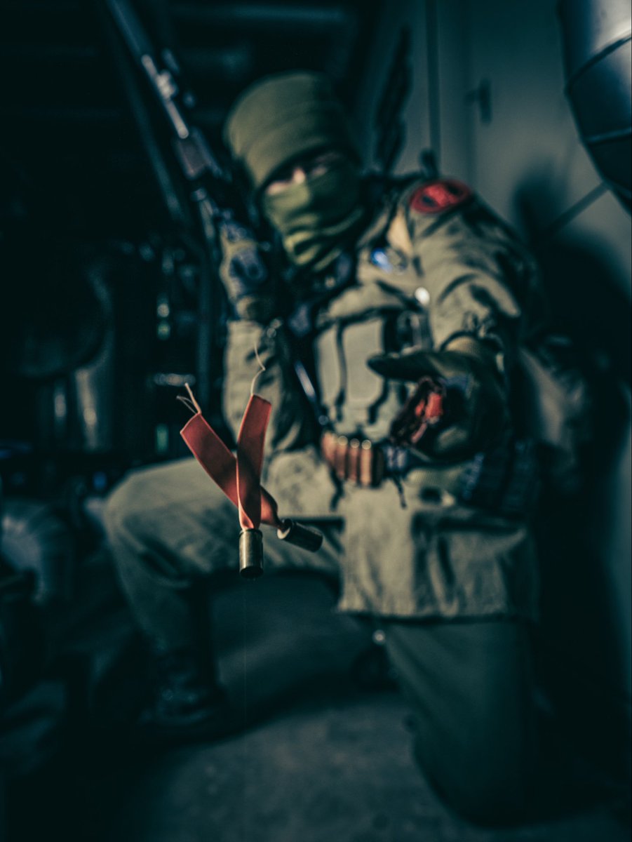 Yharnam_Hunter's tweet image. cosplay @intotheradius
「空薬莢」
photo @RecCreat
#東海リブート