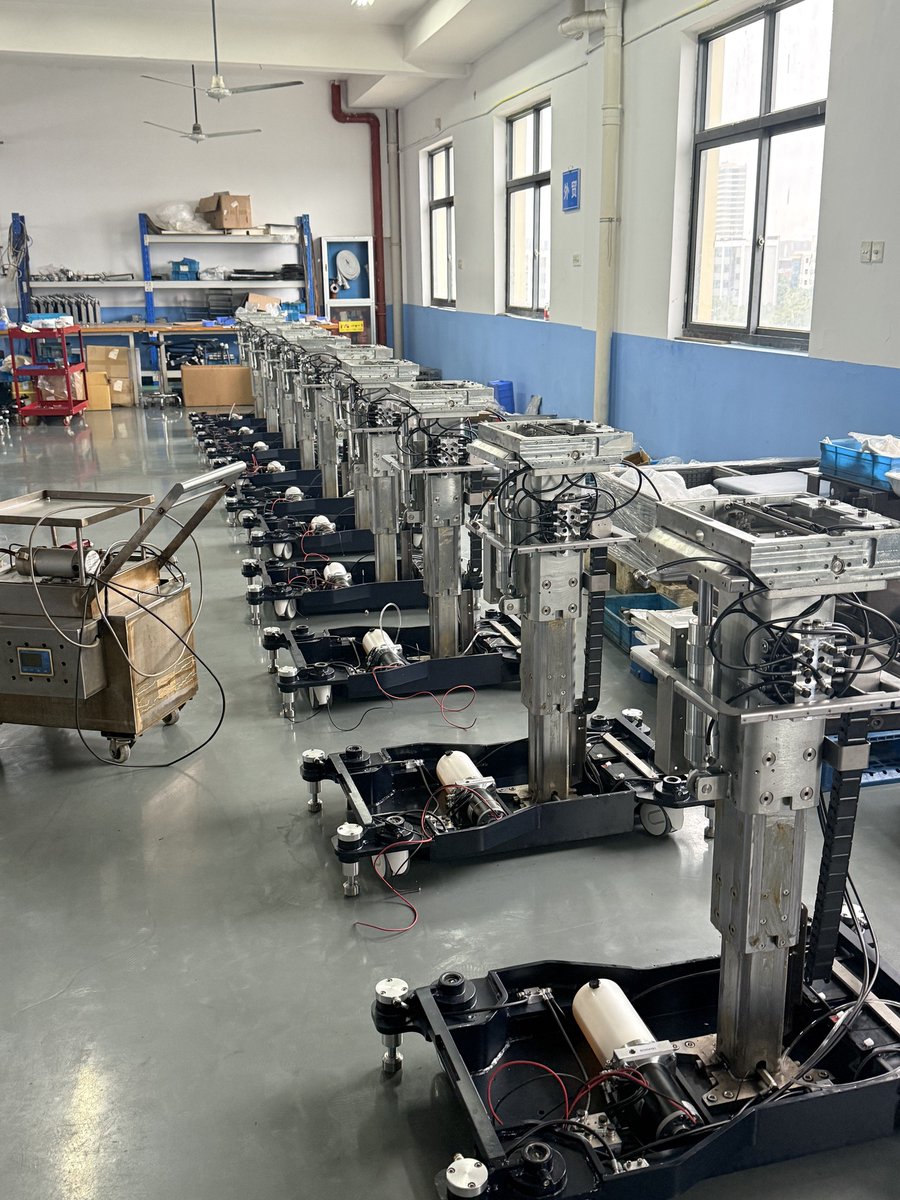 TECHARTMED1's tweet photo. Durable stainless steel operating table with stable structure, flexible adjustment, and reliable performance for medical use.
#OperatingTable #SurgicalTable #MedicalEquipment #HospitalUse #StainlessSteel https://t.co/YKHHmhMjfv