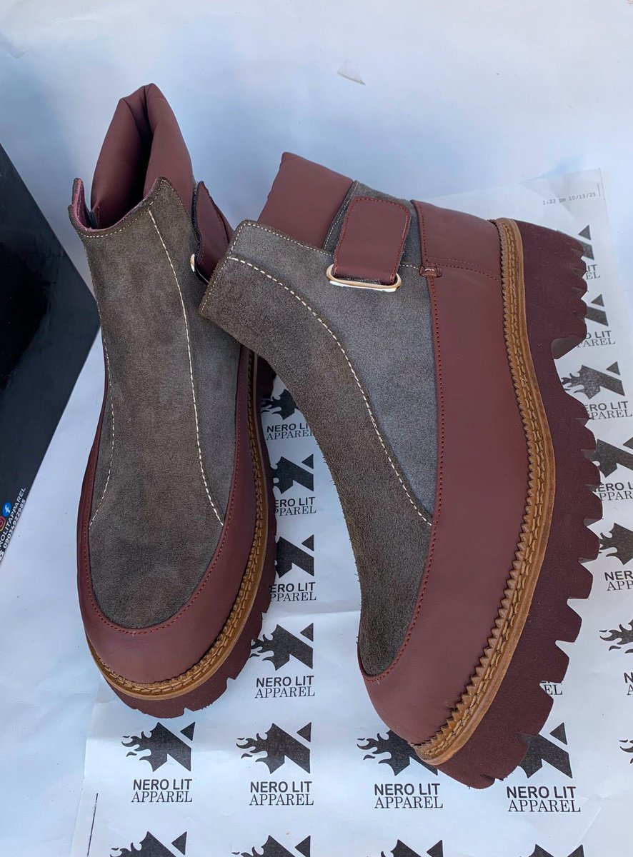 AaronDanjuma4's tweet image. Happy new week,Good people!
What are you buying from us this new week
NEROLIT HANDMADE SHOES 
Giving your feet the comfort it deserves 
Send us a direct msg or Whatsapp 08064171805 to place your orders 

#peller #benz #dangote #Amen #AFAX2025 #JohnCena
