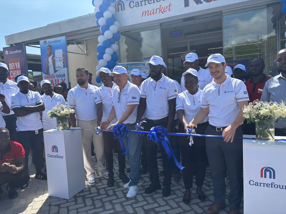 vinn_wa's tweet photo. Shopping imefanywa rahisi sana hapa watamu sababu ya Carrefour. Gwiji ameingia uwanjani, si na mbwe mbwe tu bali kwa matendo. #CarrefourWatamu. https://t.co/wEWZw86lnd