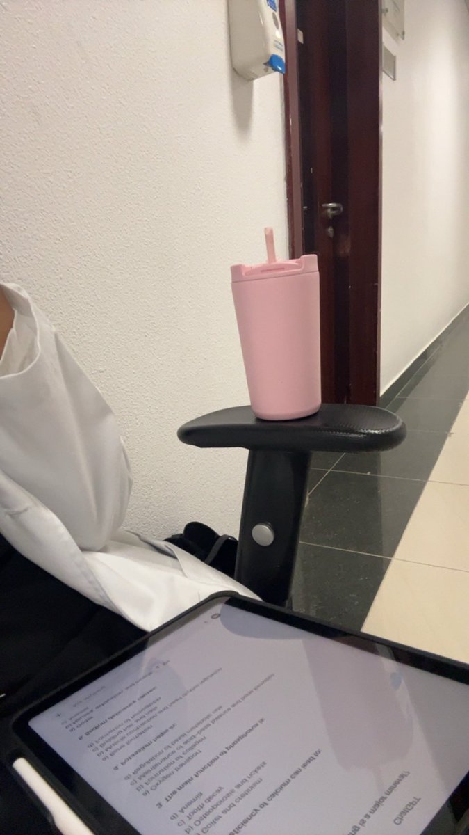 Rn_Ra9's tweet photo. 🩺 Med-Surg
👩🏻‍🍼Maternity
أدرسهم مع بعض وكل وحدة 6 ساعات🫨. https://t.co/BjFl4uPzcl