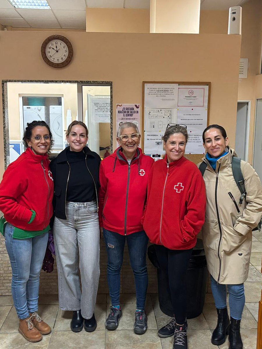 hujuanramon's tweet photo. 🩺🚐 Nuestro equipo multidisciplinar participa en un cribado extrahospitalario de hepatitis, VIH y sífilis en centros de acogida de Huelva con una UMC. Se realizaron 71 cribados, iniciando tratamiento y derivación a atención especializada. 💙 https://t.co/fJl74oR3Te