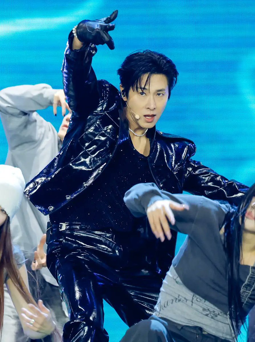 🍓유우미💃Body Language🗡️Stretch(∵)찐친UK (@yuno_tsukiusagi