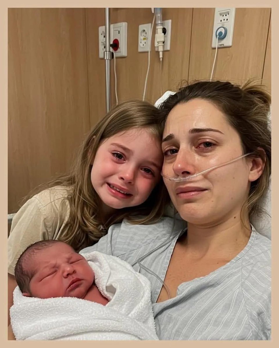 Eliana Alice tweet media