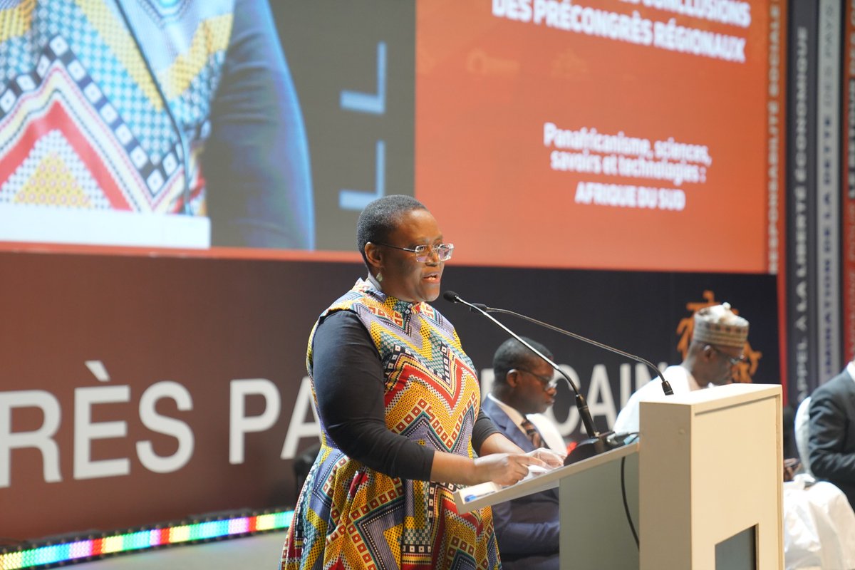 DiplomatieTogo's tweet image. “we need to ensure that Africa achieves health equality, health independence, and health sufficiency with regards to pandemic preparedness and vaccine production.” Mme Sybille Matilako 
@rdussey

#Africanophonie #APA #GovTG #AfricanPoliticalAlliance #PanafricanCongress
