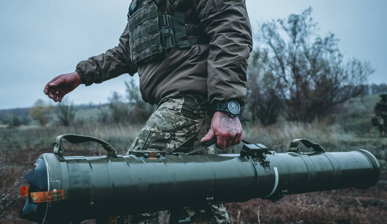 🔥 Situation sur le front ukrainien 
Rapport publié le 15 décembre à 8:00 
par l’État-major général des Forces armées ukrainiennes.

Au total, 158 affrontements armés ont été enregistrés au cours de la journée écoulée.
L’ennemi a mené 66 frappes aériennes, utilisant 5 missiles et