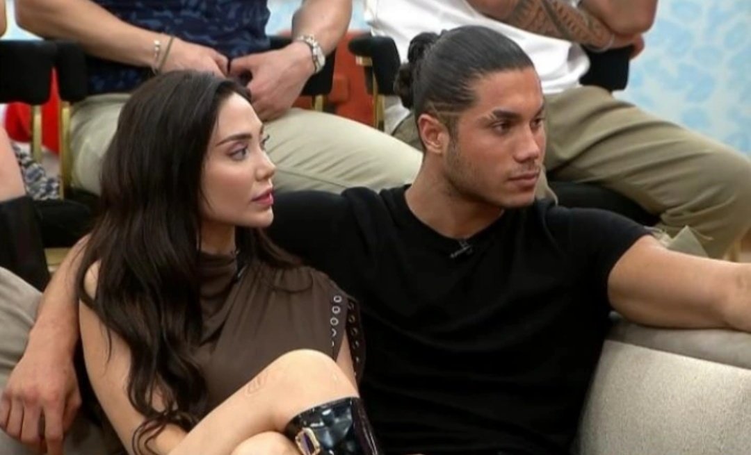 zaman ne gösterir bilmiyorum ama bu çiftten seviyesiz saygısız  bir tartışma göremezsiniz peri zaten seviliyordu ama kerem'e karşı bir antipati ve önyargı vardı o da yavaş yavaş  kırılıyor
yavrularımın değeri görünüyor duygusal ana modu açık 

 #kismetseolur #kerper