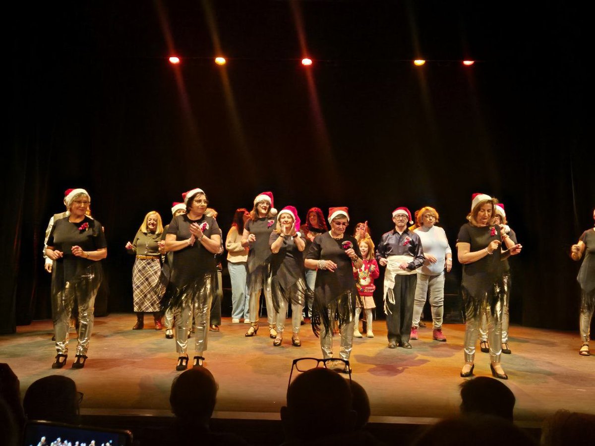 el grupo de Baile en Línea “Renacer” y de Reme García Domínguez con un homenaje a Juan García García, escritor extremeño.

La concejala de Cultura, <a href="/GemaGmagt/">Gema</a>, estuvo presente junto a más ediles celebrando la época más bonita del año…