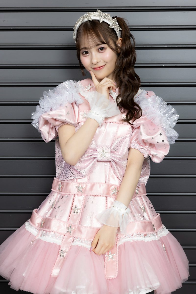 MORE STAR 森田あみ　撮り下ろしチェキ(バラ可能) ✨⭐️12/12（金）デビュー日の #もあすた⭐️✨ 2025年12月12日（金