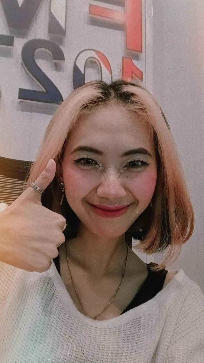 Annyeong Chingudeul♥️
Udah jam 4 sore nih, udah hari Senin juga~ tau kan waktunya siapa yang nemenin chingu sampai jam 7 malam nanti? Ne, maja! #NiarYuniar junbidwaesseo buat K-Popan bareng chingu. Ppalli request kajja #KOSEK #KOREASEKALI ♥️ NIARHAE! mtbfm.co.id