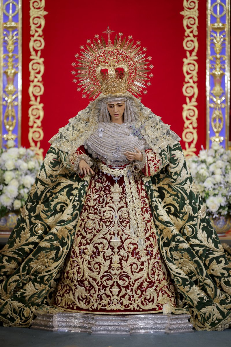 Cotas de belleza difíciles de rebasar.

Triana a raudales.