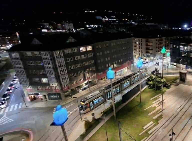 pauiglesiasarq's tweet photo. Pensar la mobilitat d’Andorra és pensar el seu futur 🚋
Per què el tramvia (LRT) és una de les opcions més sòlides de transport públic?

Ho expliquem al blog, des d’una visió tècnica i urbana:
🔗 https://t.co/Nujc4HLArA

#Mobilitat #TransportPúblic #Andorra #ARIETstudio https://t.co/p4ihJ0g5BC