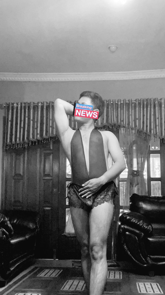 TeamDhemit77's tweet photo. Baju Dinas Istri
#cderindo #femboy #femboyindo #femboybekasi #cderbekasi #sissygasm #sissyindo #sissy #sissyslave #needtop https://t.co/i3MEGM182m