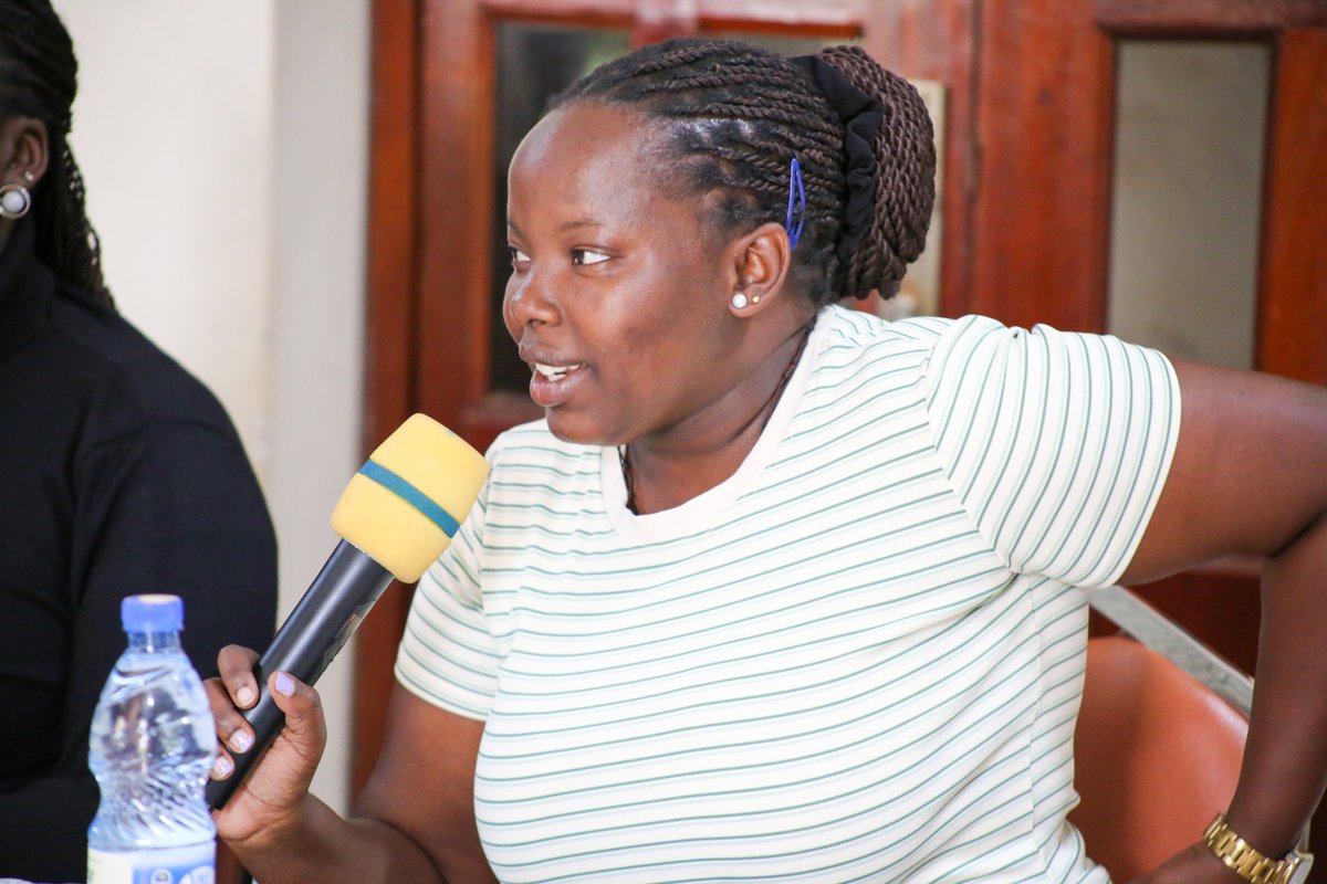 Restless_Uganda's tweet photo. Ongoing: The @BritishCouncil /Network for Active Citzens Data Analysis Workshop. Researchers reflect on the limitations to data collection, who they spoke to and how respondents were reached. #WeAreRestless #YoungPeople https://t.co/wpU9adBhv6