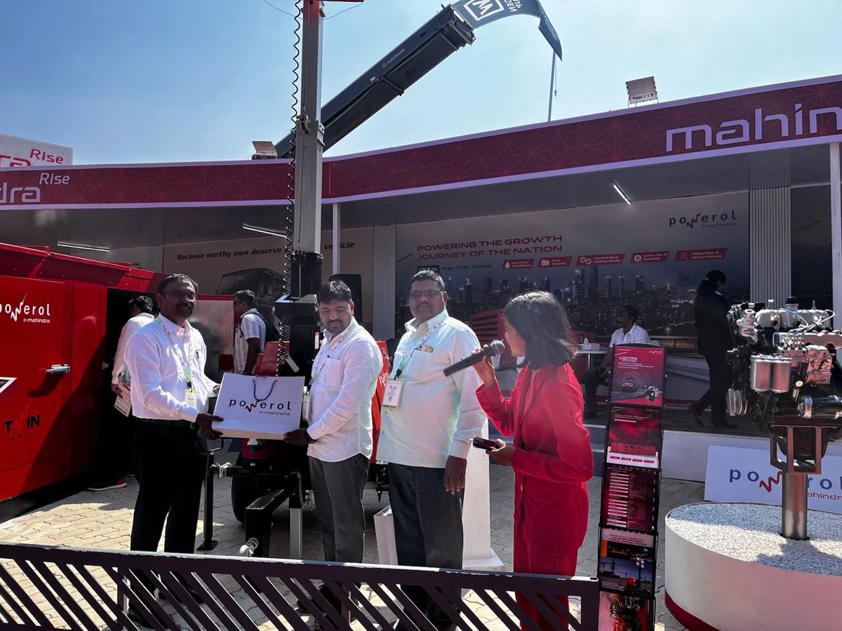 Mahindra Powerol tweet media