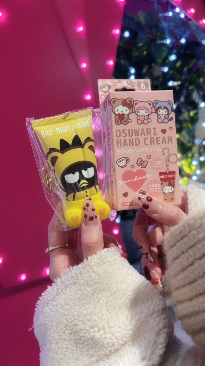 mk_oo96's tweet photo. 新宿のナルミヤPOP UP🍒
たまごっち×メゾピアノのデザインが可愛くて今になって
たまごっちデビューしました🎀 https://t.co/62x7fHGiJu