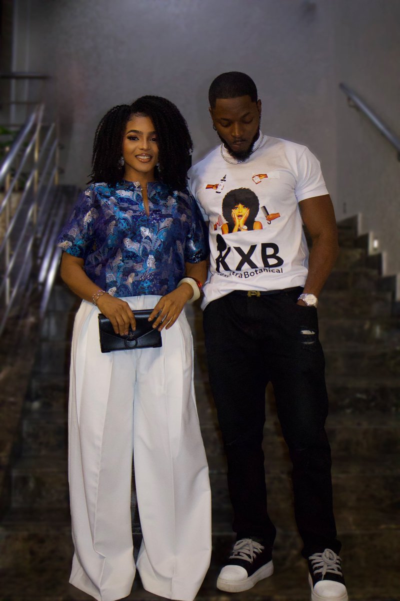 kassia_kx's tweet photo. Day 1 at the Afro Hair Culture &amp; Beauty Festival!
Thank you to everyone who came out to support @KayxtraB, and special love to my baby @iamkellyrae1 for always showing up for me. 

👚@DebonairRepub https://t.co/Bi0YKYNiPL